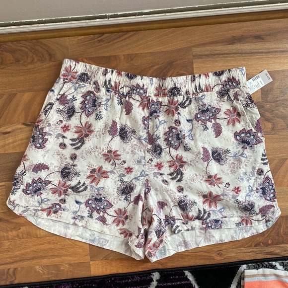 Host Pick 💙 Maurices Women's Dockside 4in Linen Dolphin Short - Picture 3 of 7